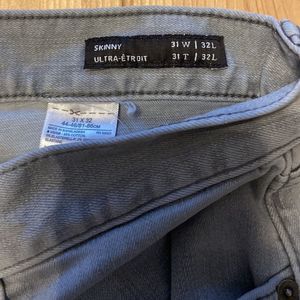 Banana Republic Rapid Movement Denim 31x30